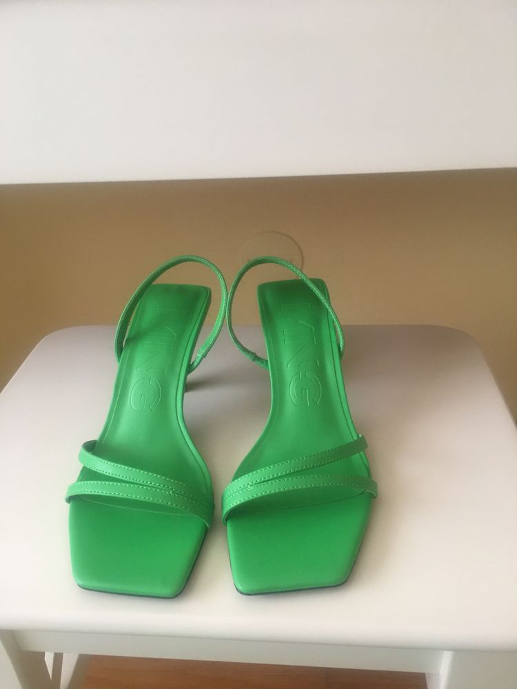 Sandalias Verdes