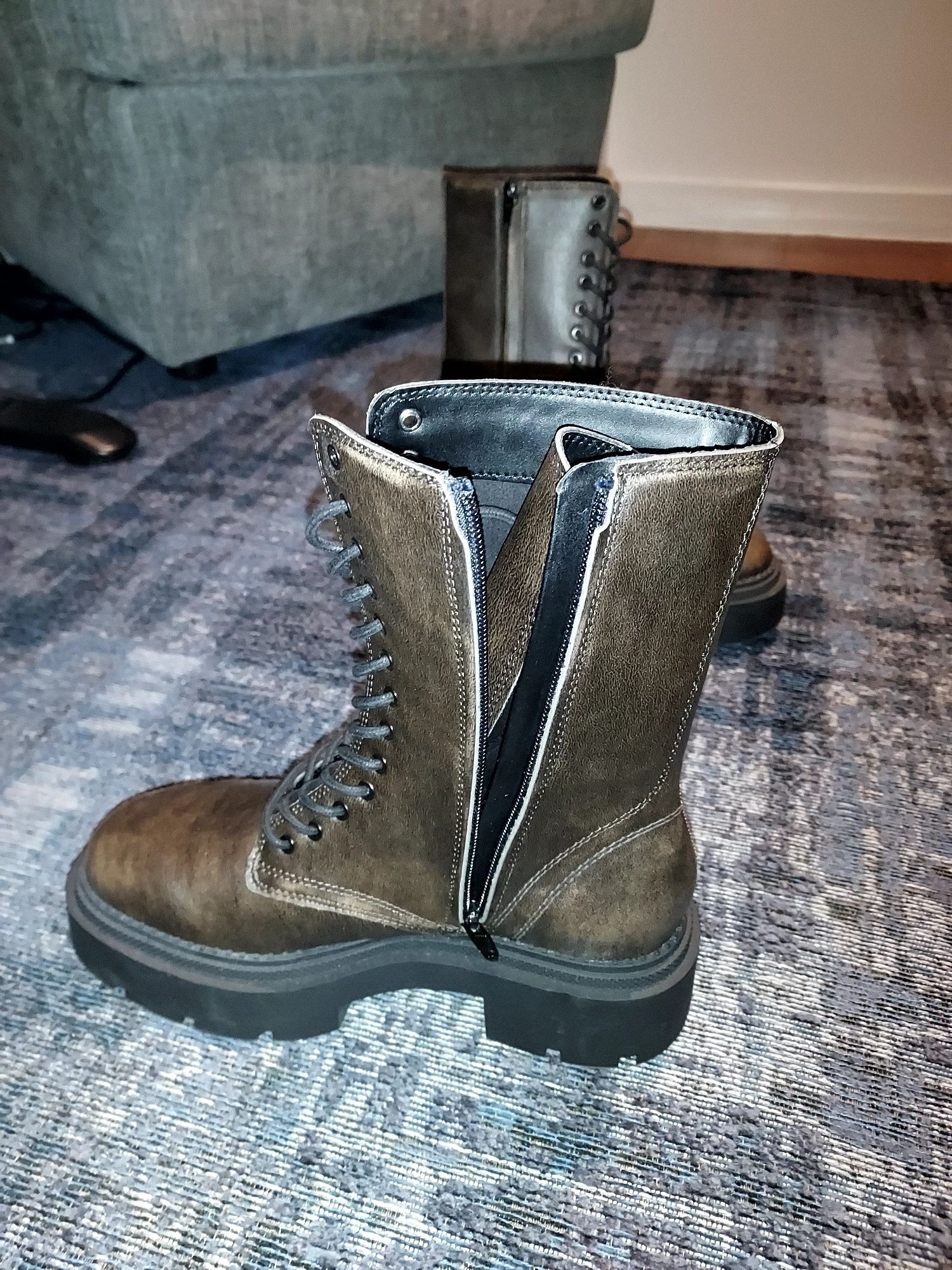 Botas cano alto Zara NOVAS