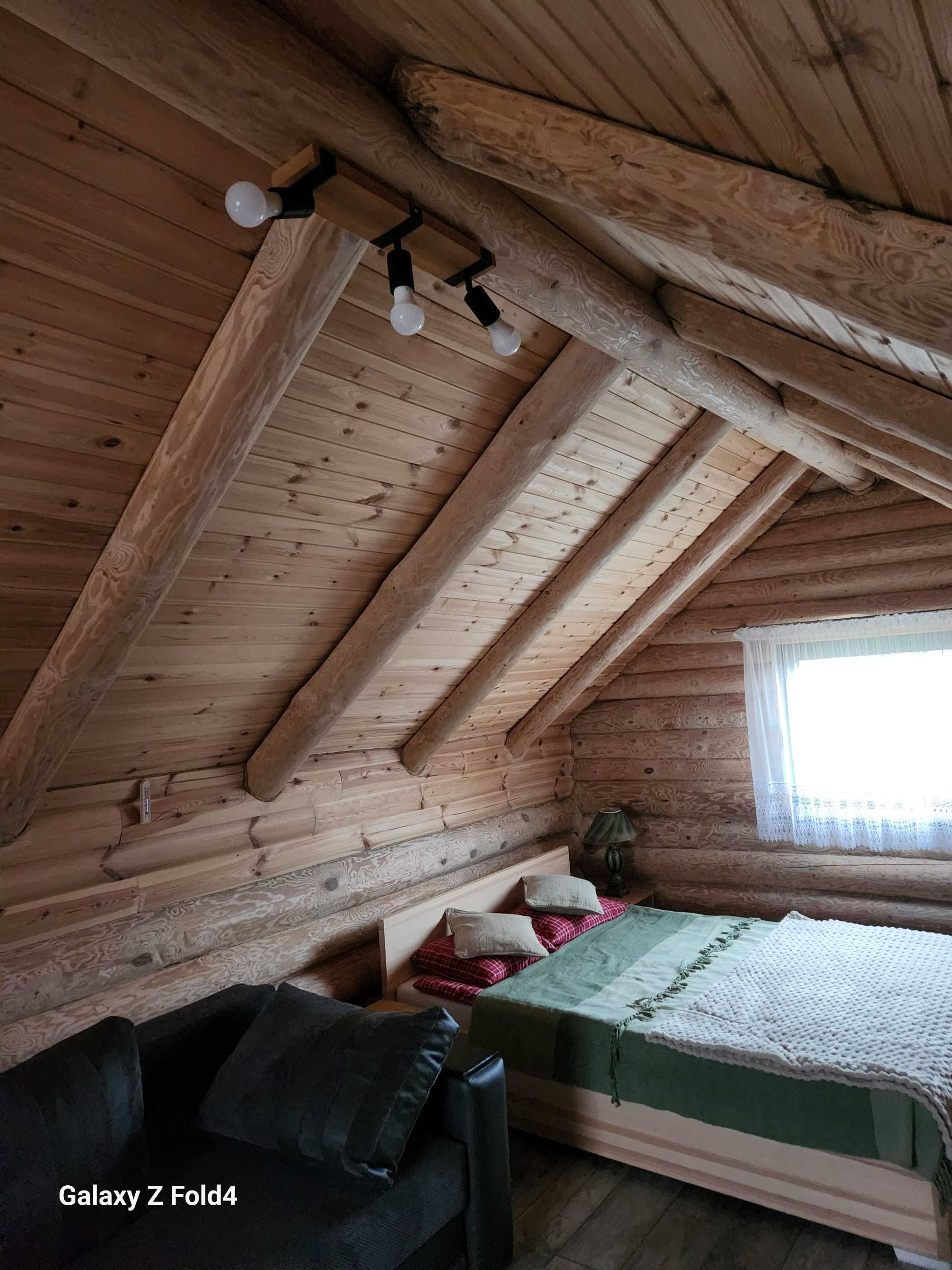 Dom z bali sosnowych - okrąglaków, ekologiczny