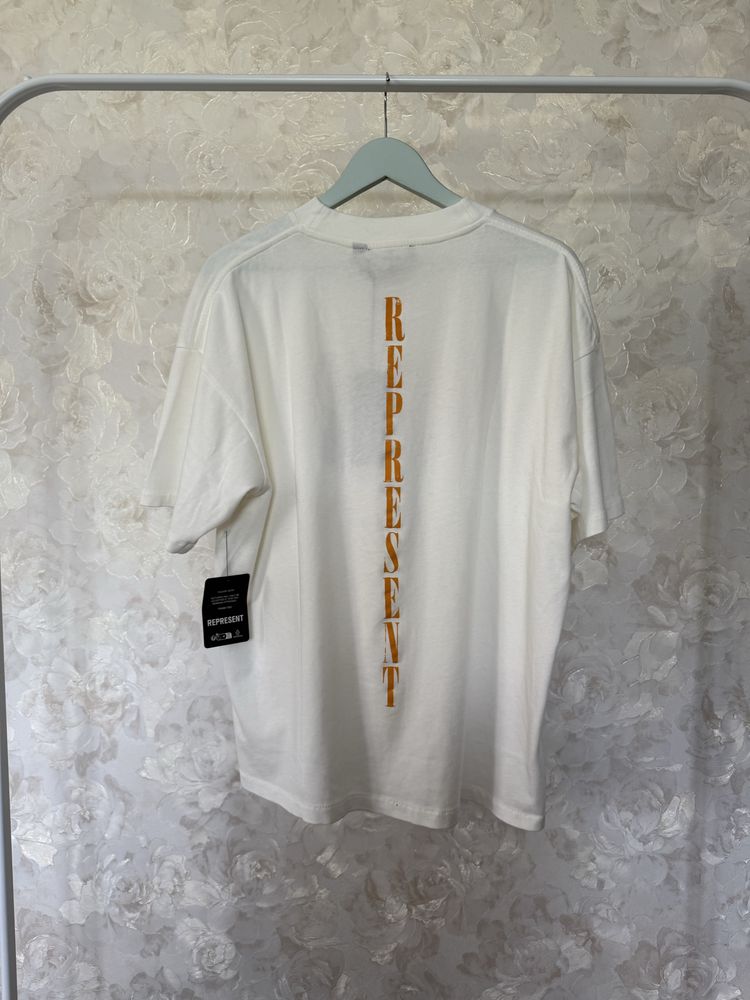 Represent Reborn T-Shirt (M, L)