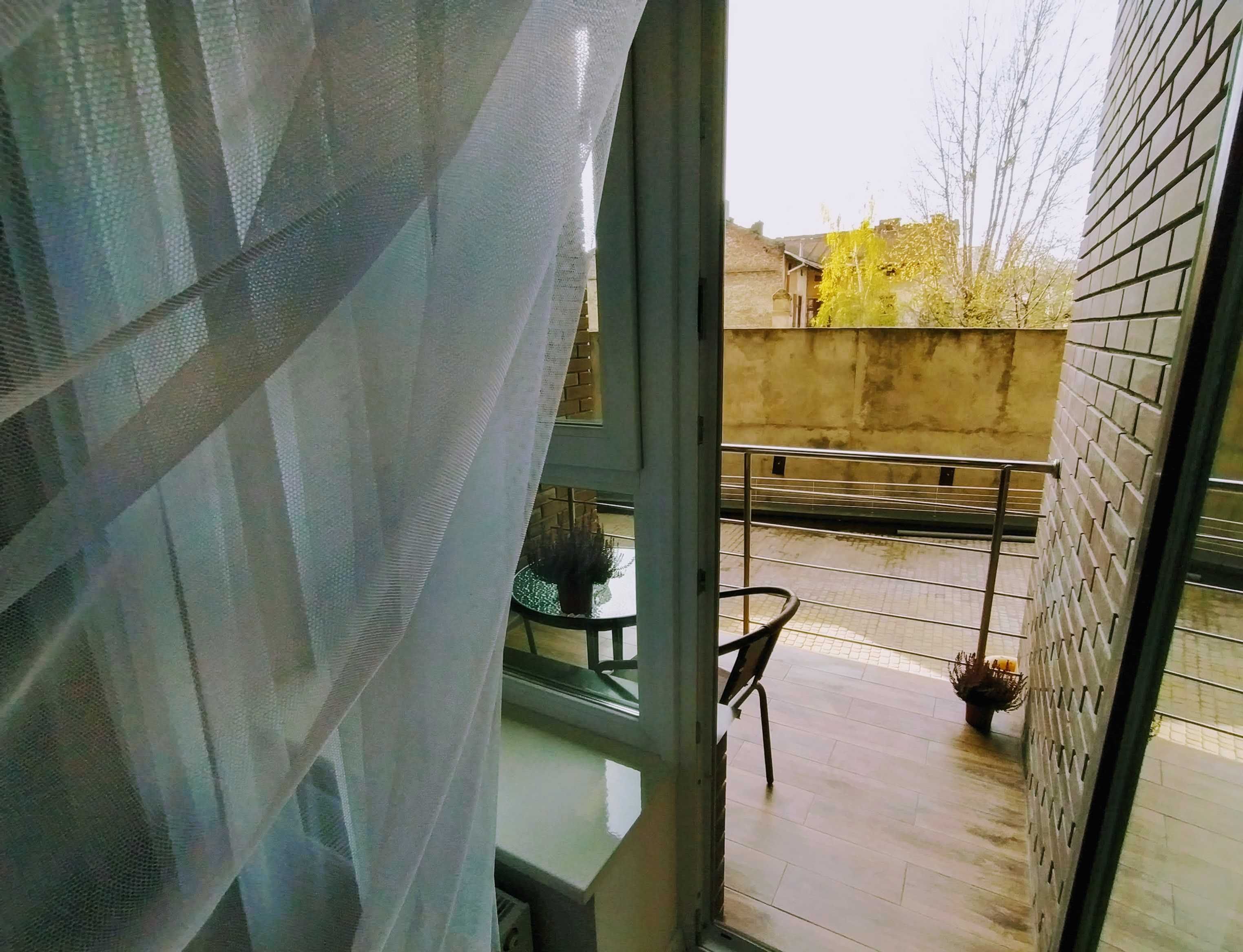 Оперний театр поряд VIP Apartment квартира подобово