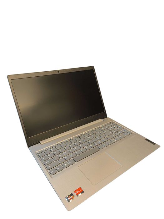 idepad 3 15ADA05 Ryzen 7 8GB 256GB