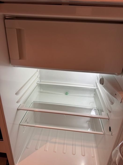 Lodówka mała używana Rezerwacja