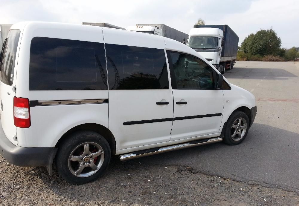 Кенгурятник Volkswagen Caddy Renault Kangoo Opel Combo Fiat Scudo