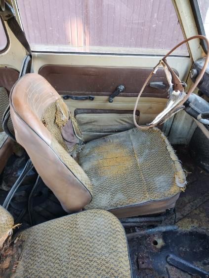 Trabant na części
