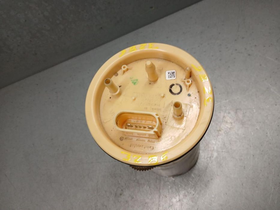 Bomba de combustível VOLKSWAGEN Polo (6R, 6C)