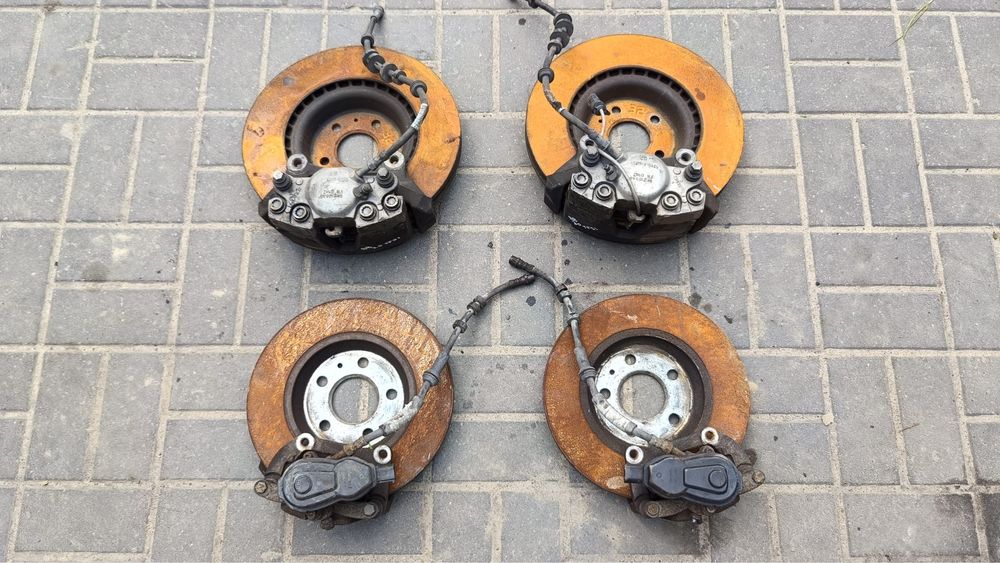 SWAP HAMULCY tarcze zaciski przód tył 345/300mm AUDI A4 B8 A5 8T Q5 8R