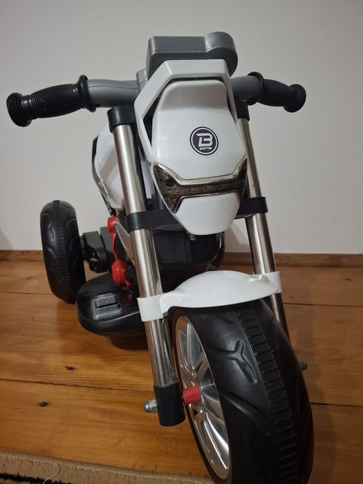 Мотоцикл дитячий на акумуляторі