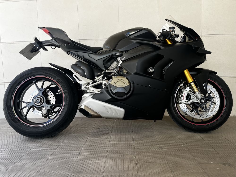 Ducati panigale v4s