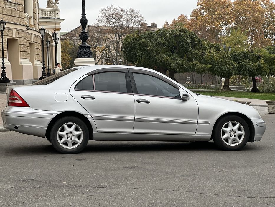 Mercedes-Bens C-Class Автомат! Идеальное сост