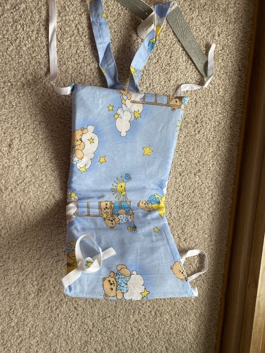 Poduszka Frejki – model P 4072, szerokość 18 cm