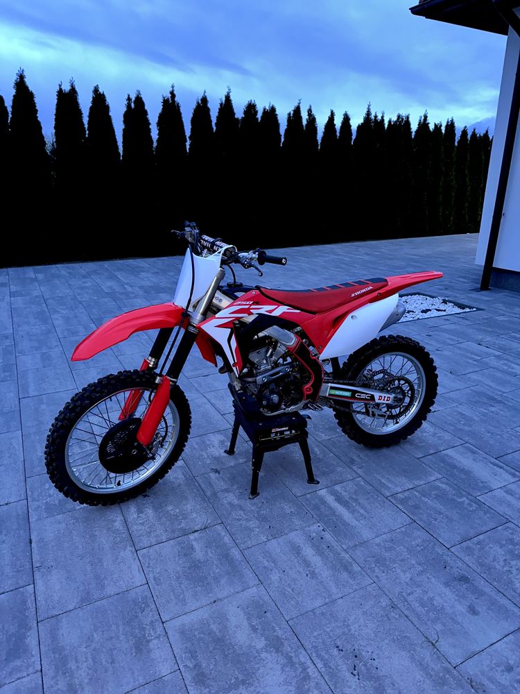 Honda crf 250 idealny stan ! Jak Nowa tylko 70 mth !