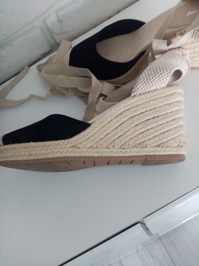 Espadryle na koturnie