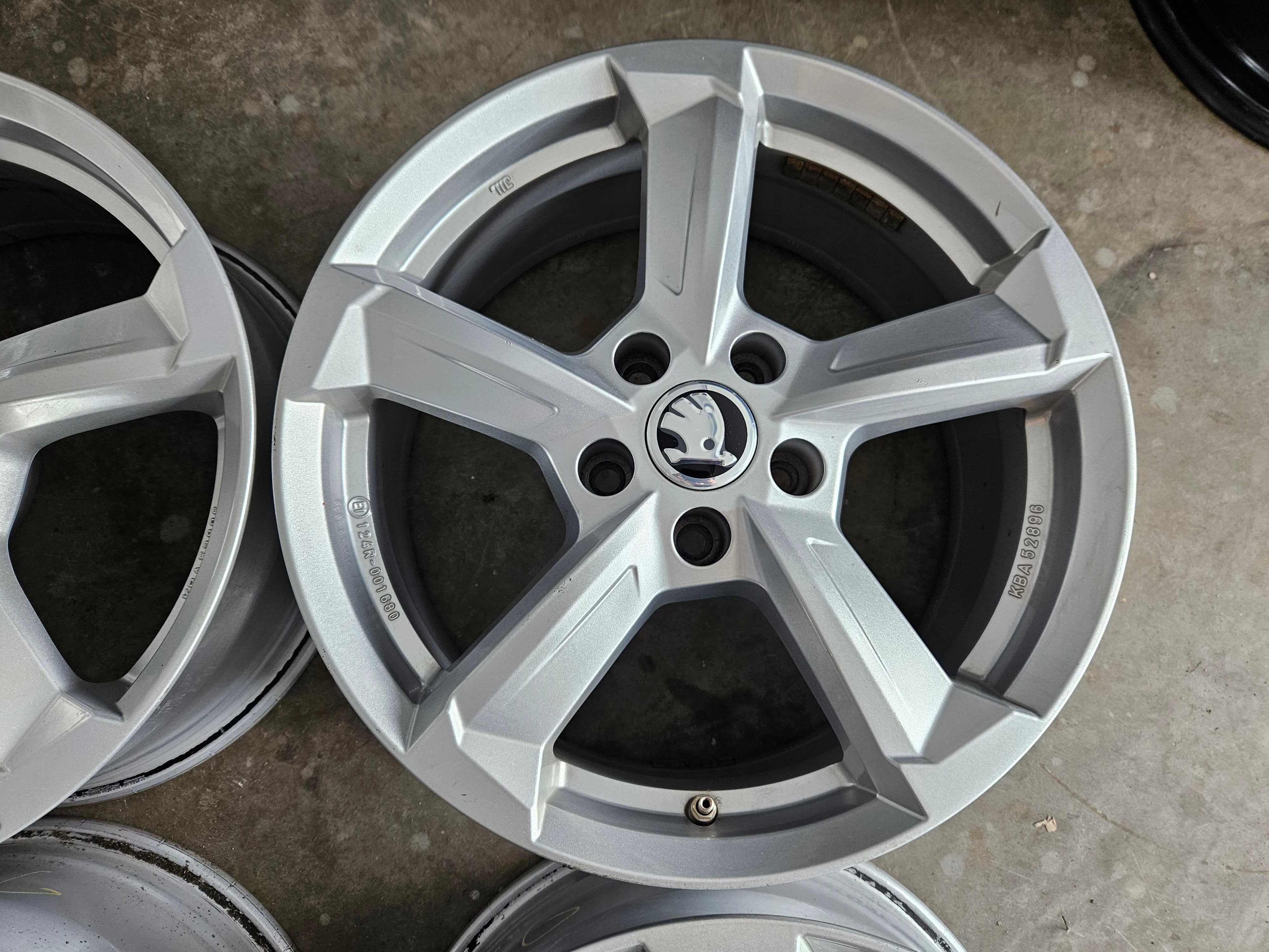 Alufelgi Skoda 17" 5x112 Octavia III IV VRS SuperB Karoq Scout Yeti