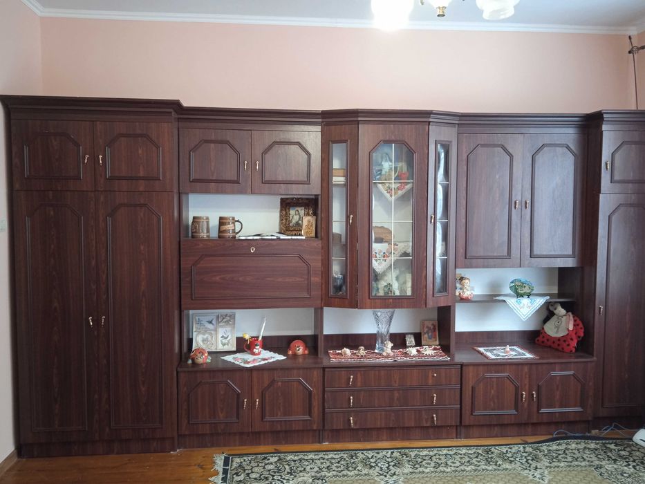 Стінка для вітальні