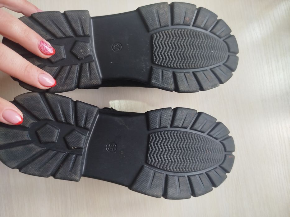 Туфлі на дівчинку