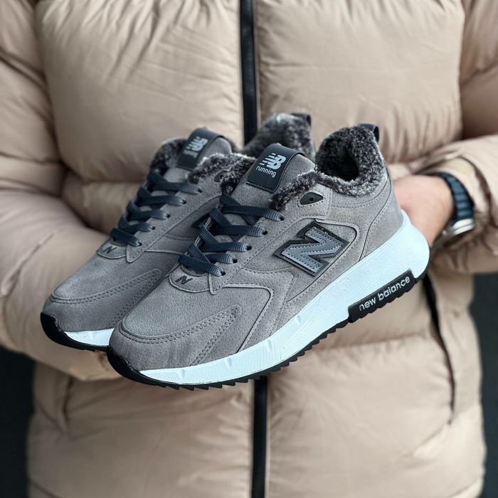 Чоловічі зимні кросівкі New Balance, стильні, замшеві, теплі, взуття