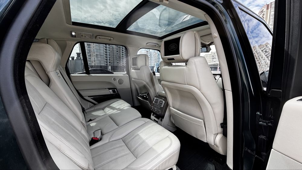 Land Rover Range Rover HSE, 2015 рік