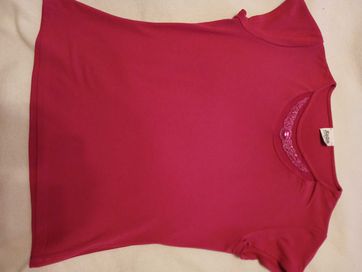 Różowa bluzka damska t-shirt z ozdobnym dekoltem krótki rękaw M