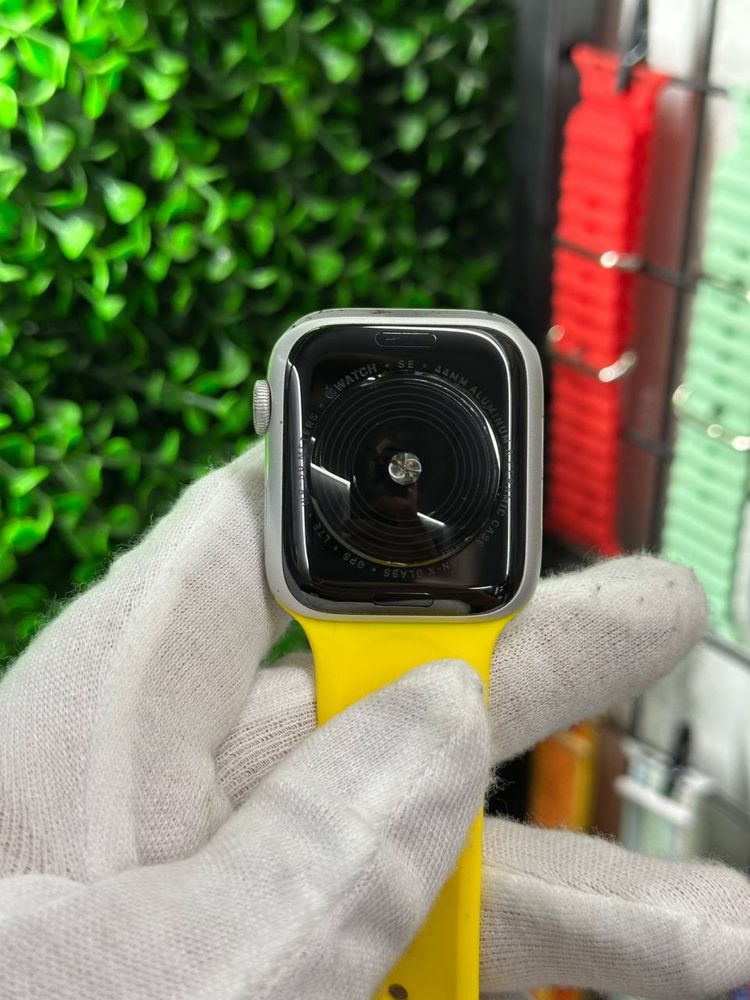 Apple Watch SE44mm SE 44 Silver Магазин, Гарантія, Вибір