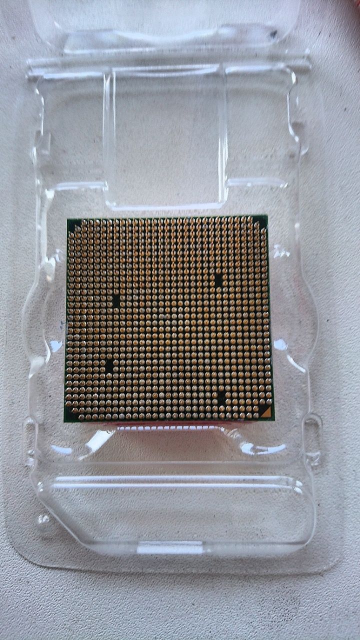 Процесор AMD FX-4350 4.20 GHz / 8M / 2600 MHz (FD4350FRW4KHK) sAM3+