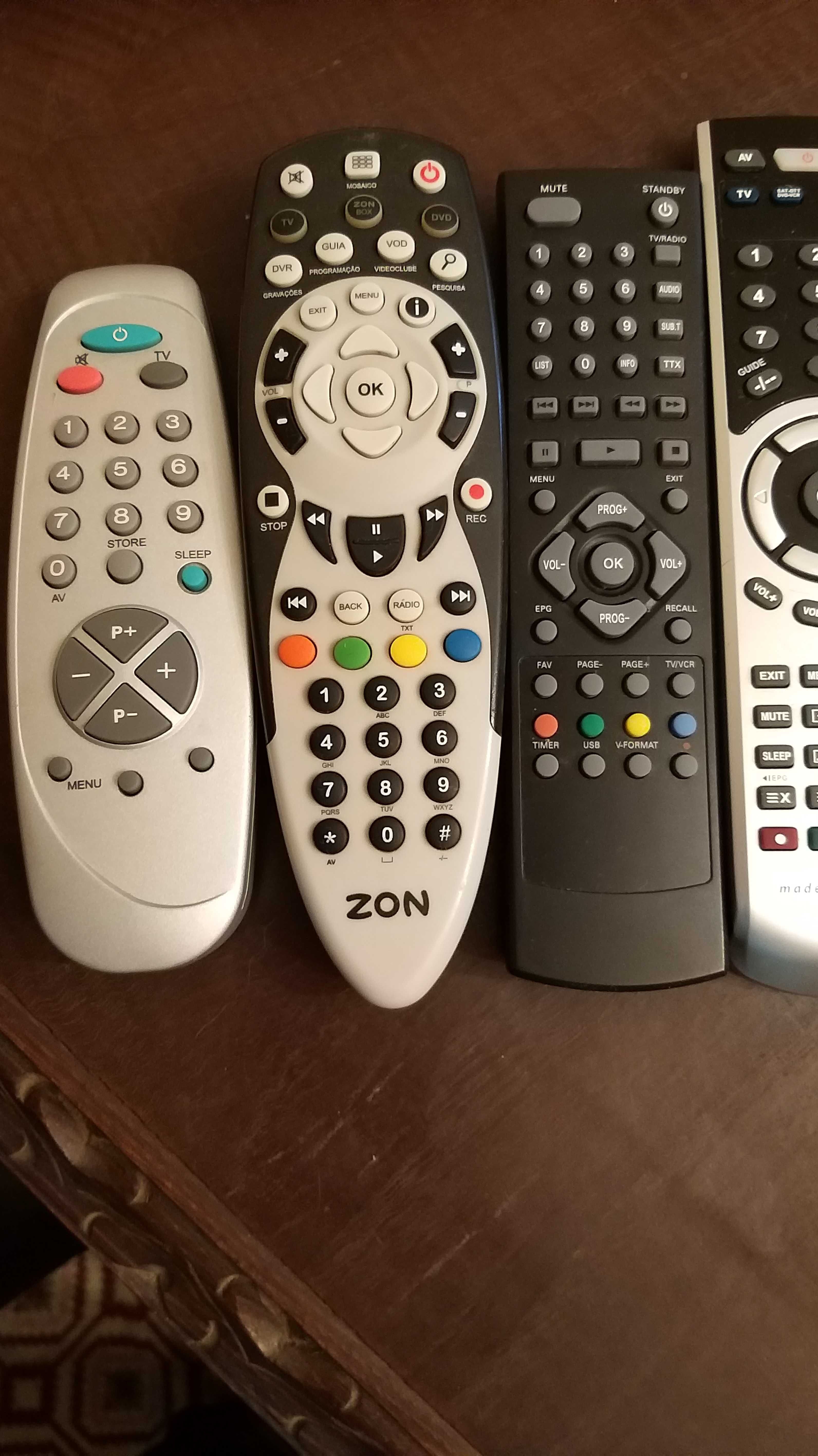 vários comandos para TV,TDT