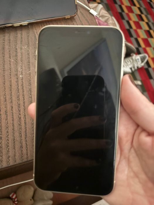 Iphone 11 branco 64g