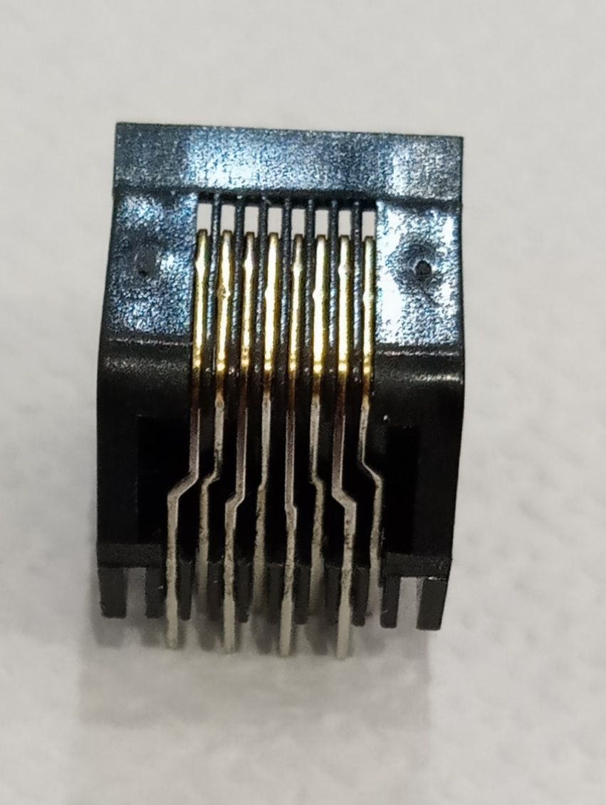 Гнездо (розетка) 8P8C под RJ-45