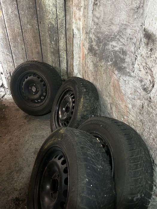 Opony zimowe z felga continental rozmiar 14