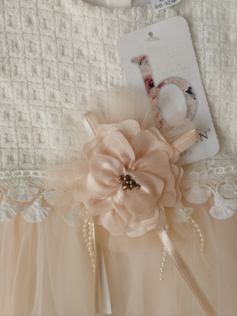 Elegancka tiulowa sukienka, wyjściowa,wesele,r80, OUTLET! Opis!