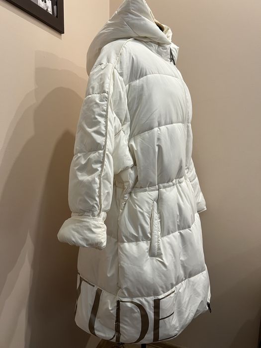 Светлое  пальто Twin set 48/54