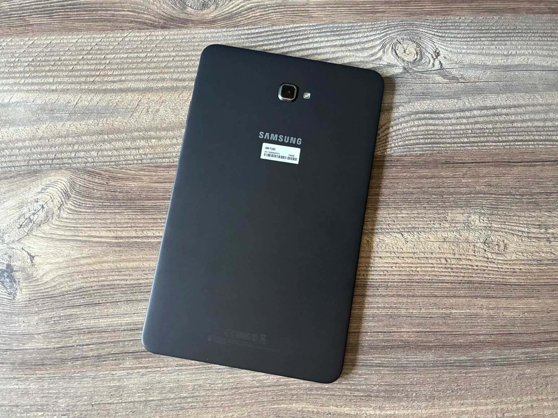 Планшет Samsung Galaxy Tab A (2016) SM-T580 16GB 10.1"