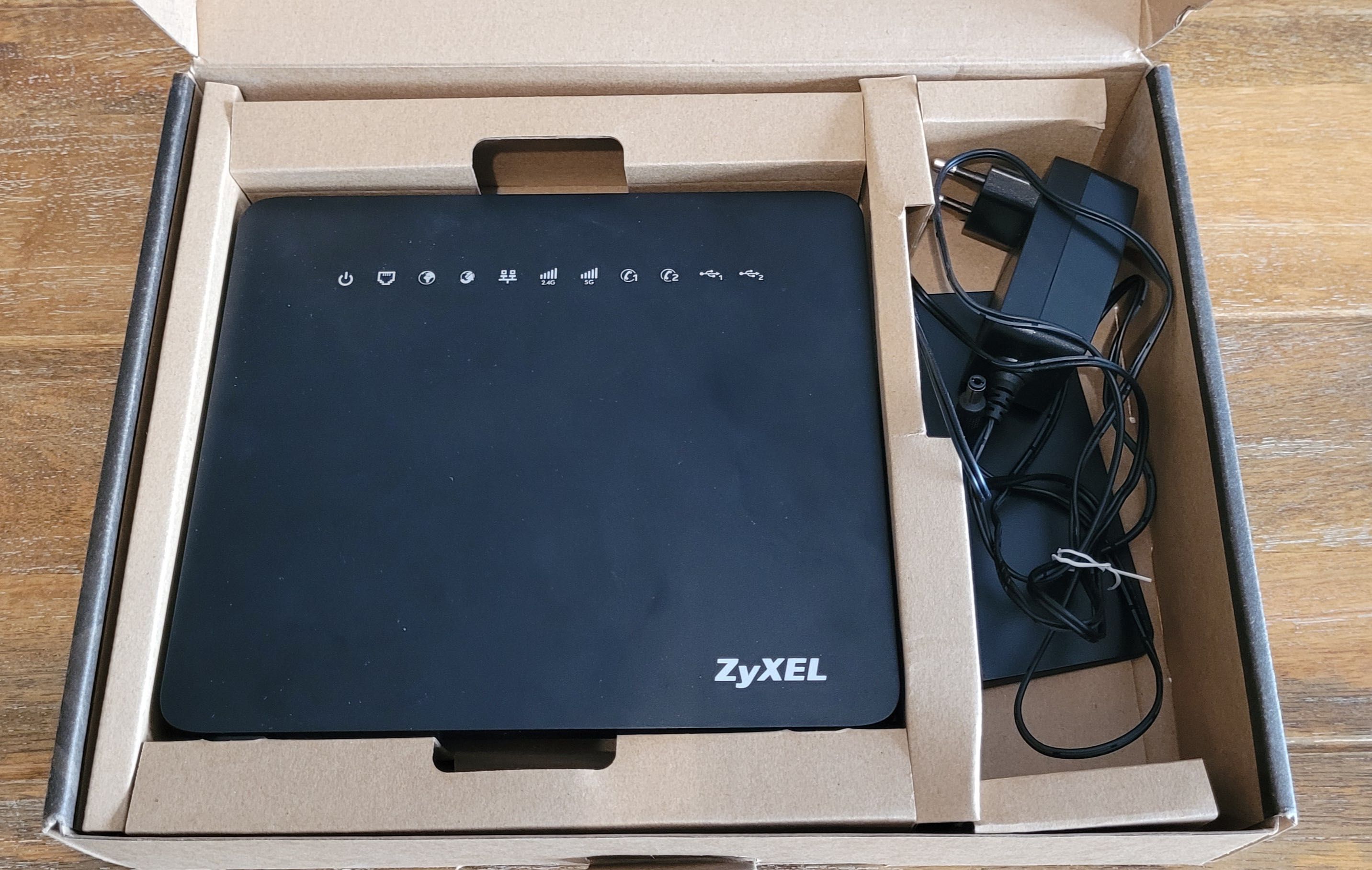 Router ZyXEL VMG8924-AC wifi 2.4G i 5G