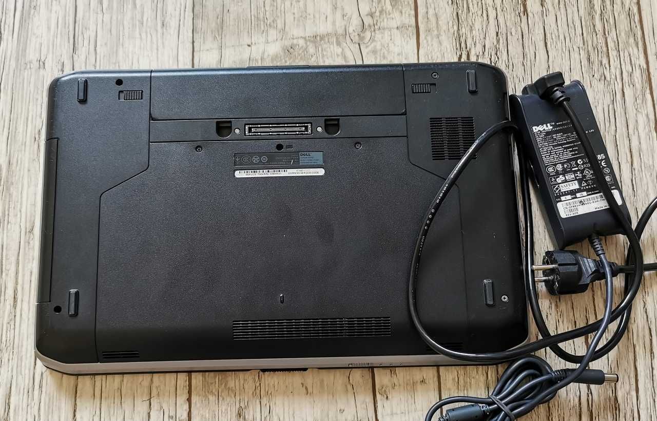Laptop Dell E5530 15,6" I5 2.6Ghz 4/128GB HDMI bat 6.5h