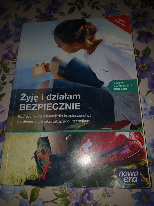 Żyję i działam bezpiecznie edukacja dla bezpieczeństwa nowa era