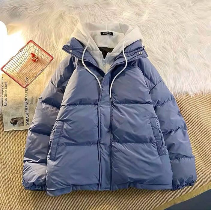 Куртка з вшитим капюшоном