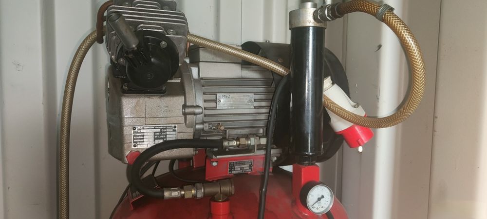 Kompresor do warsztatu/zakładu