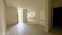 Apartamento T1 - Praça República