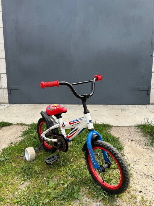 Велосипед легкий, зручний 12ʼʼ з німеччини