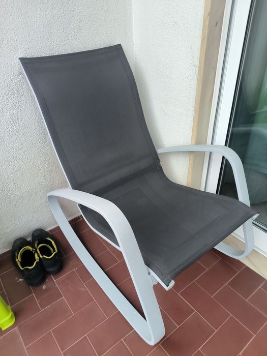 Vende se cadeira de baloiço
