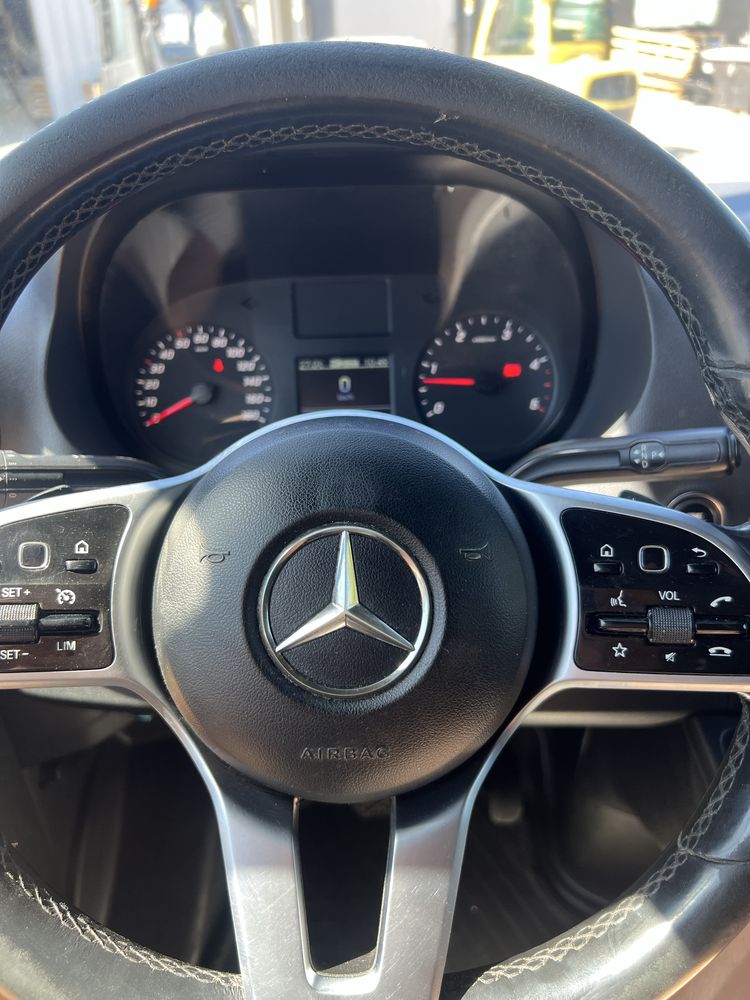 Mercedes Sprinter 519 Kontener automat