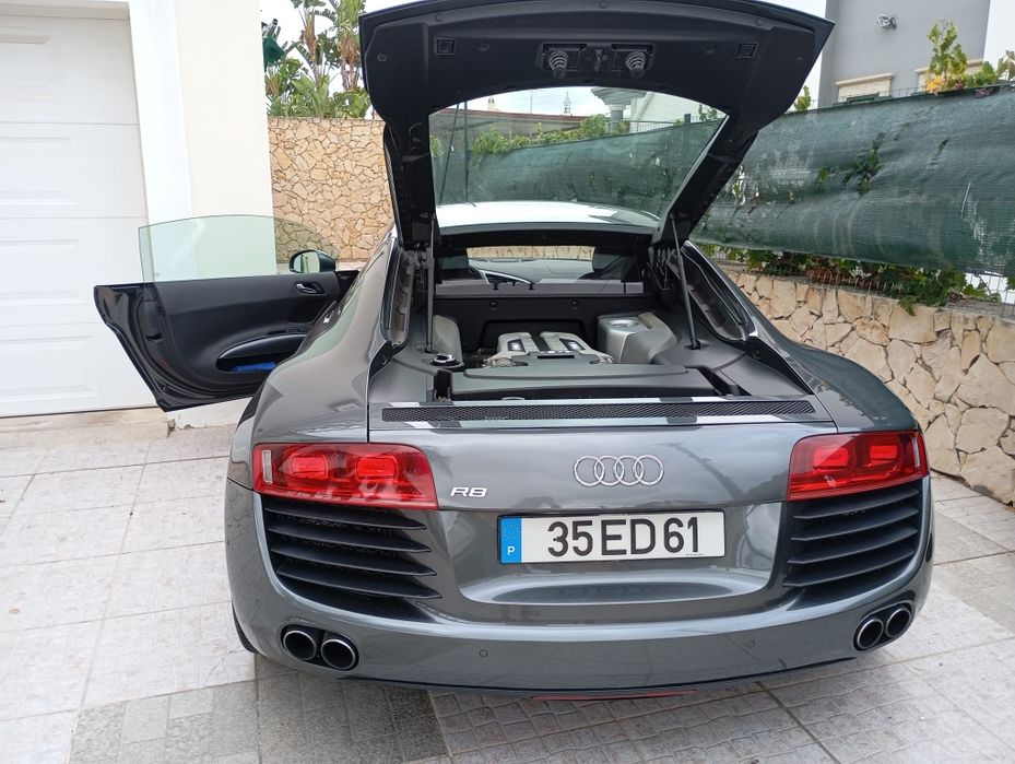 Audi R8 Coupé 4.2 FSI V8 quattro R-tronic