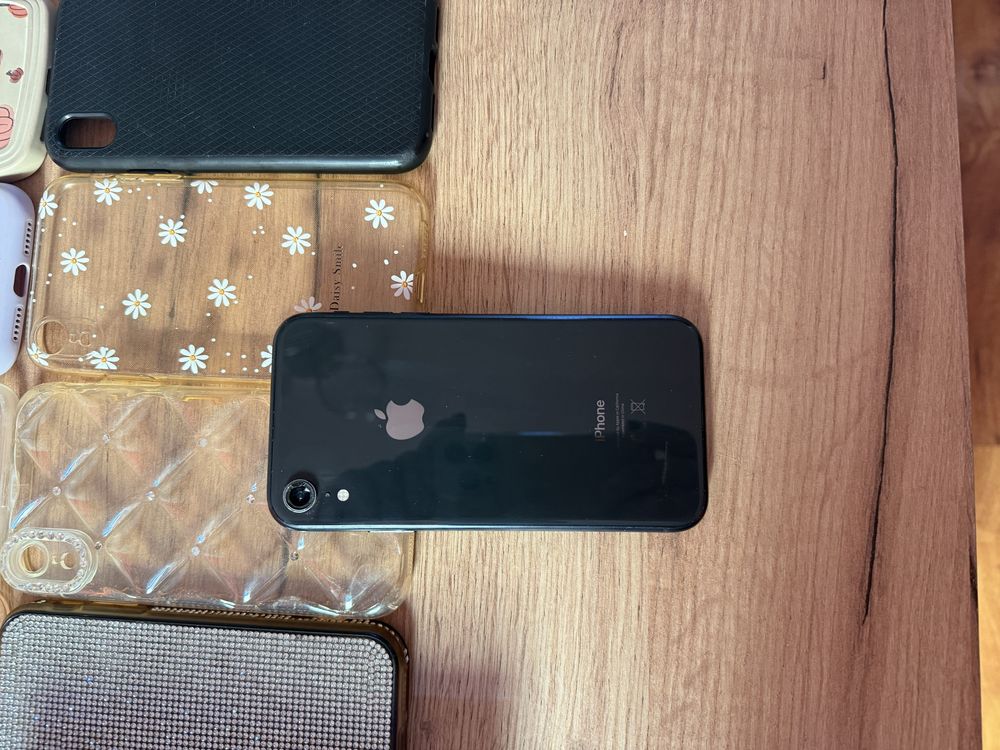 iPhone XR czarny