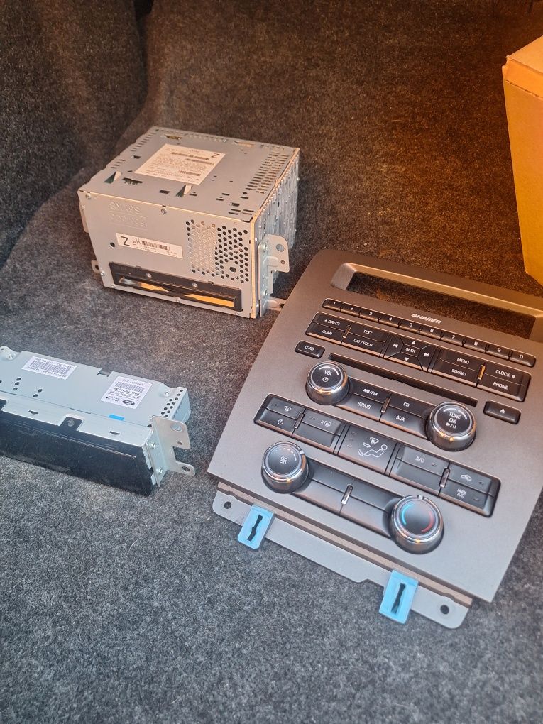 Radio ford mustang v