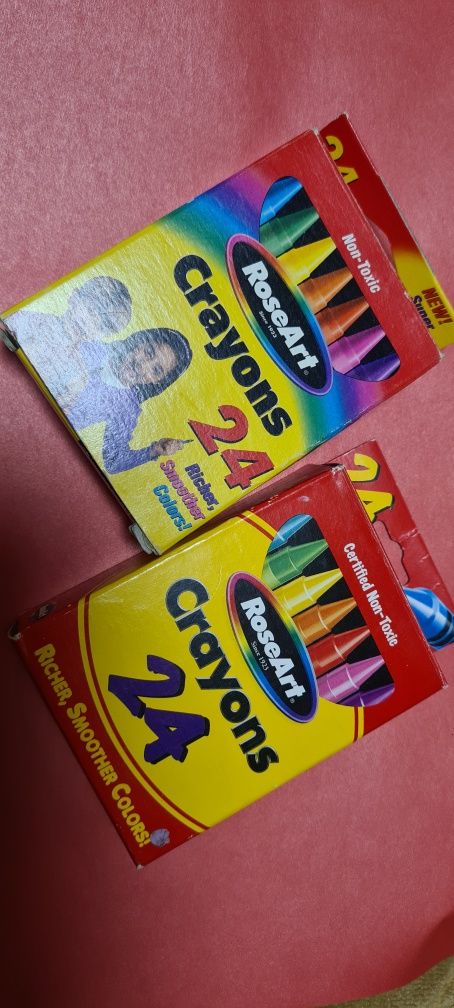 Воскові кольорові олівці