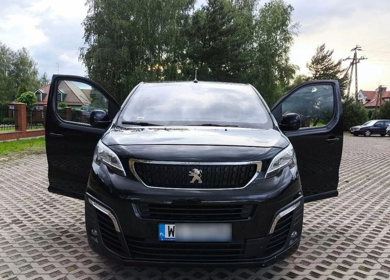 Peugeot Traveller 2.0 BlueHDi Long Business