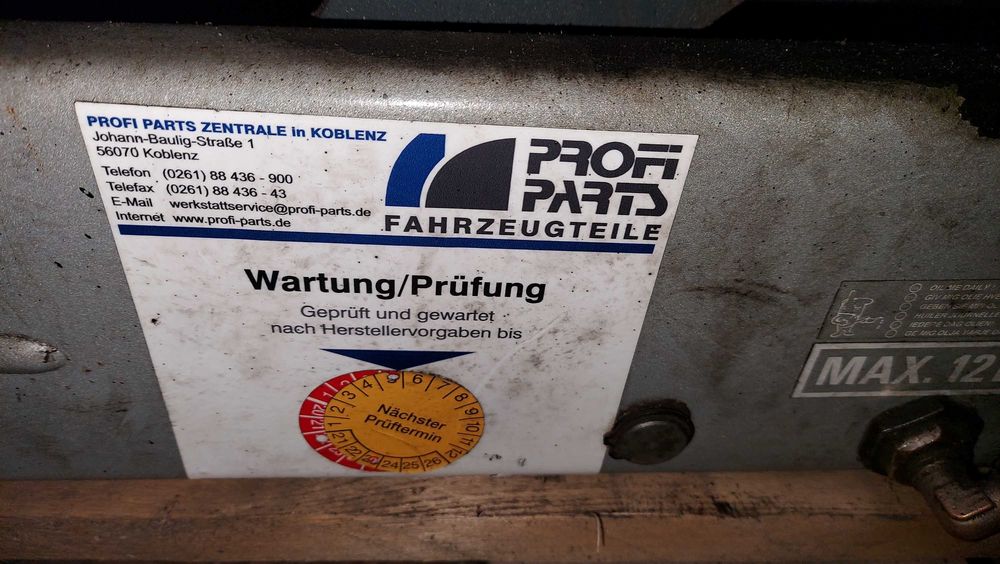 Podnośnik nożycowy osiowy AC Hydraulik 2000 kg