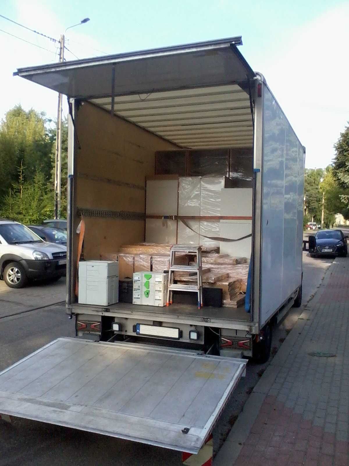 *_*  Przeprowadzki * Transport lokalny - krajowy * Samochód z windą