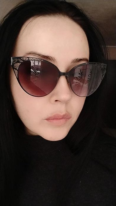 Сонцезахисні окуляри Prada, Gucci, Jimmy Choo, Chloe, Burberry