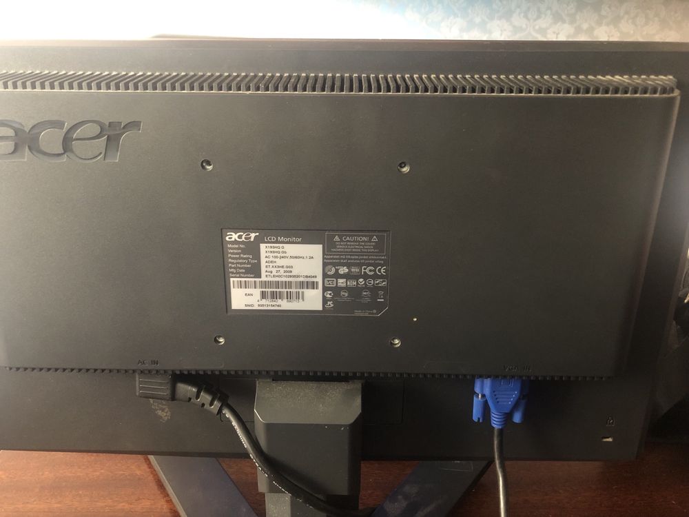 Acer x193hq монитор , есть полоса на екране